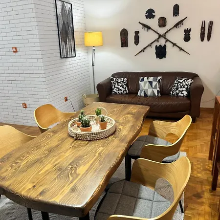 2nd Floor In Koukaki Apartment